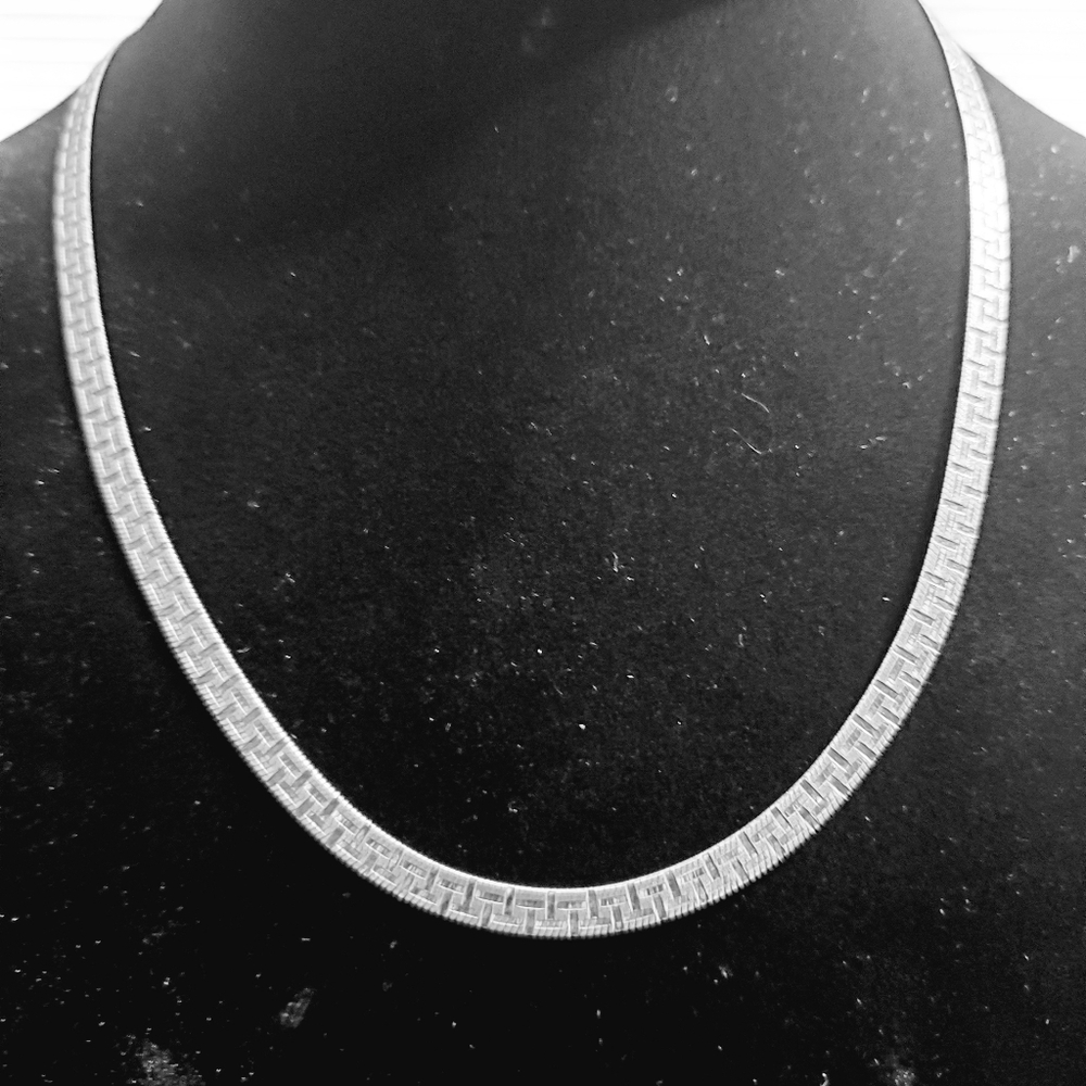 Beautiful Sterling Silver Double-Sided Herringbone Necklace